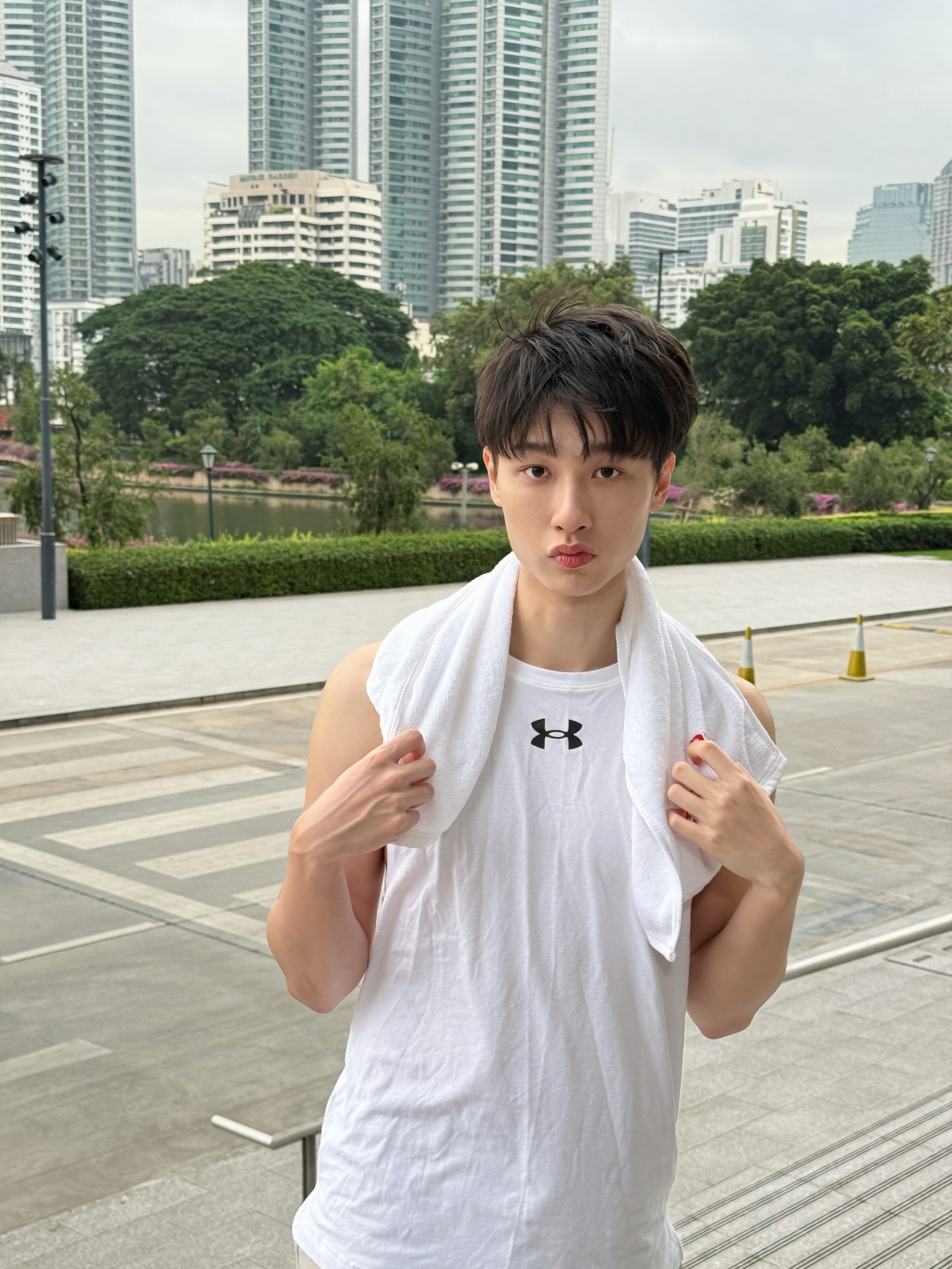 กัน - ณภัทร ณ ระนอง