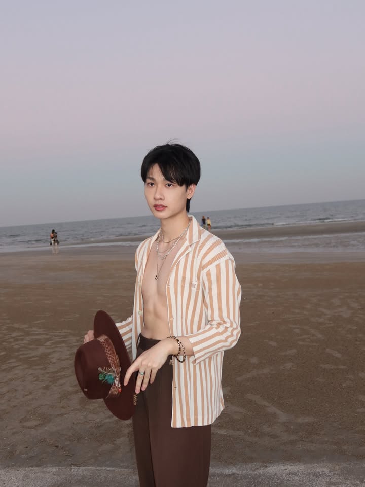 กัน - ณภัทร ณ ระนอง