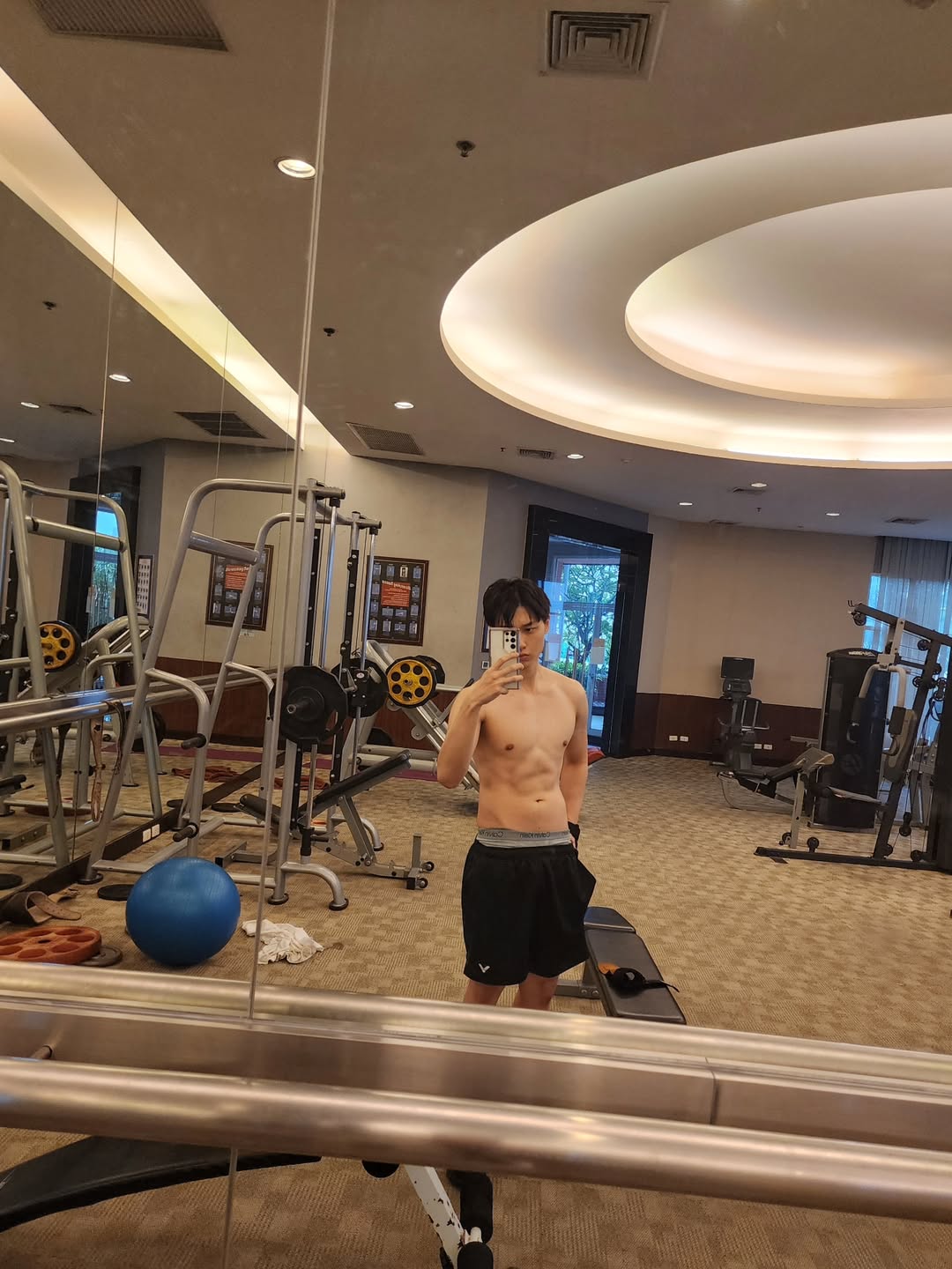 กัน - ณภัทร ณ ระนอง