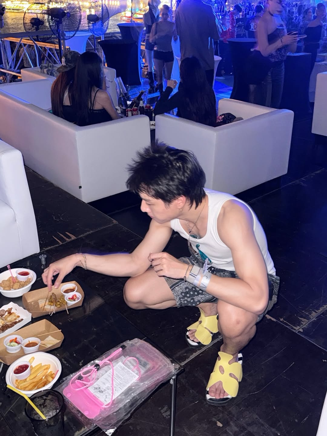 กัน - ณภัทร ณ ระนอง