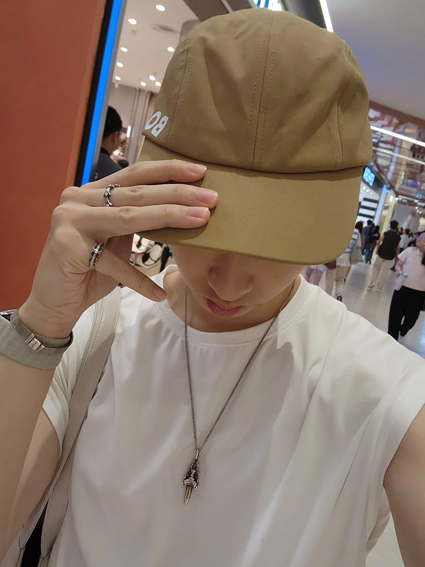 กัน - ณภัทร ณ ระนอง
