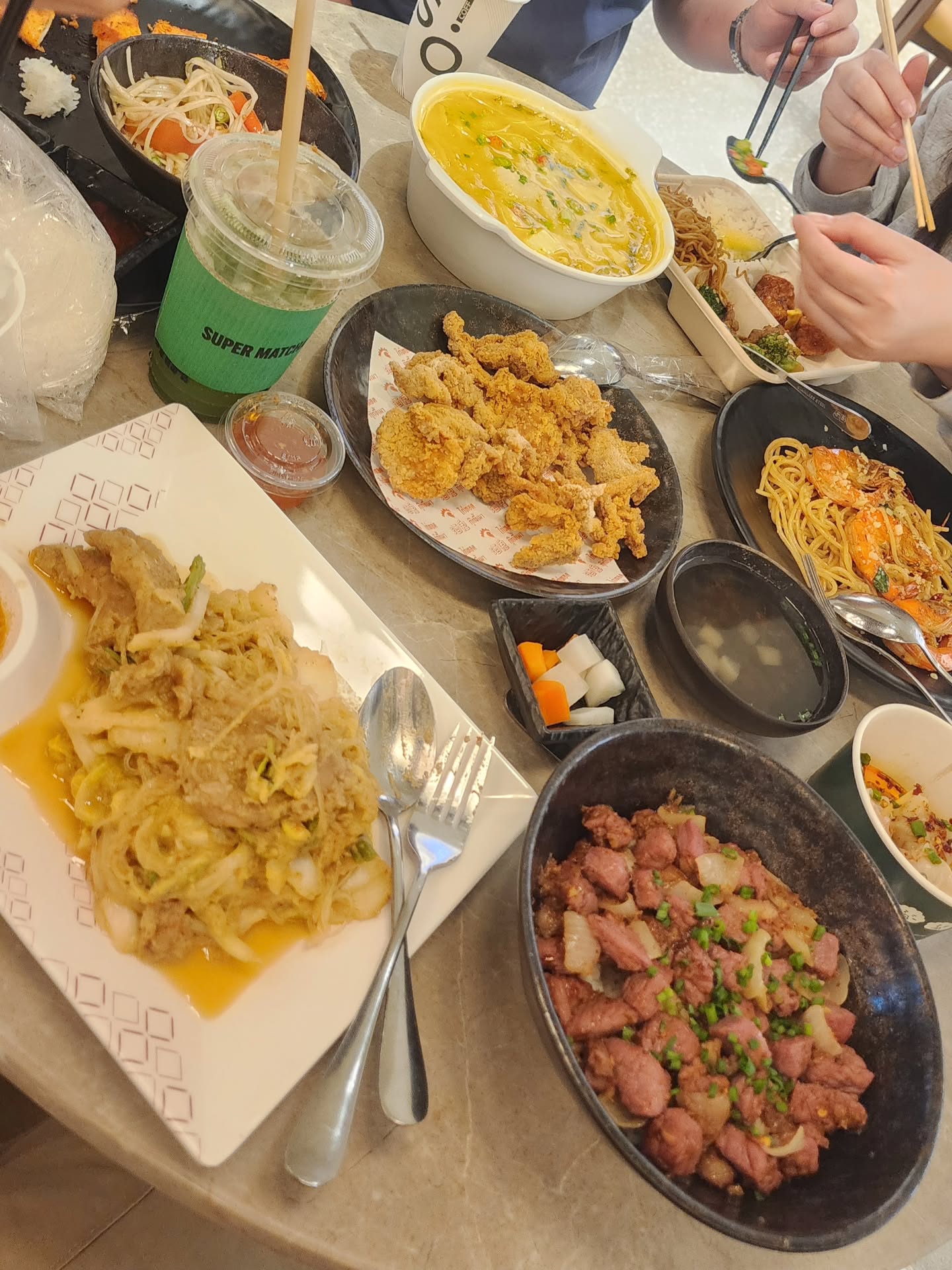 กัน - ณภัทร ณ ระนอง