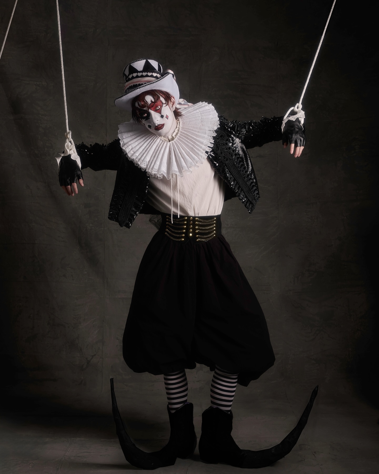 พูห์ - กฤติน กิจจารุวรรณกุล