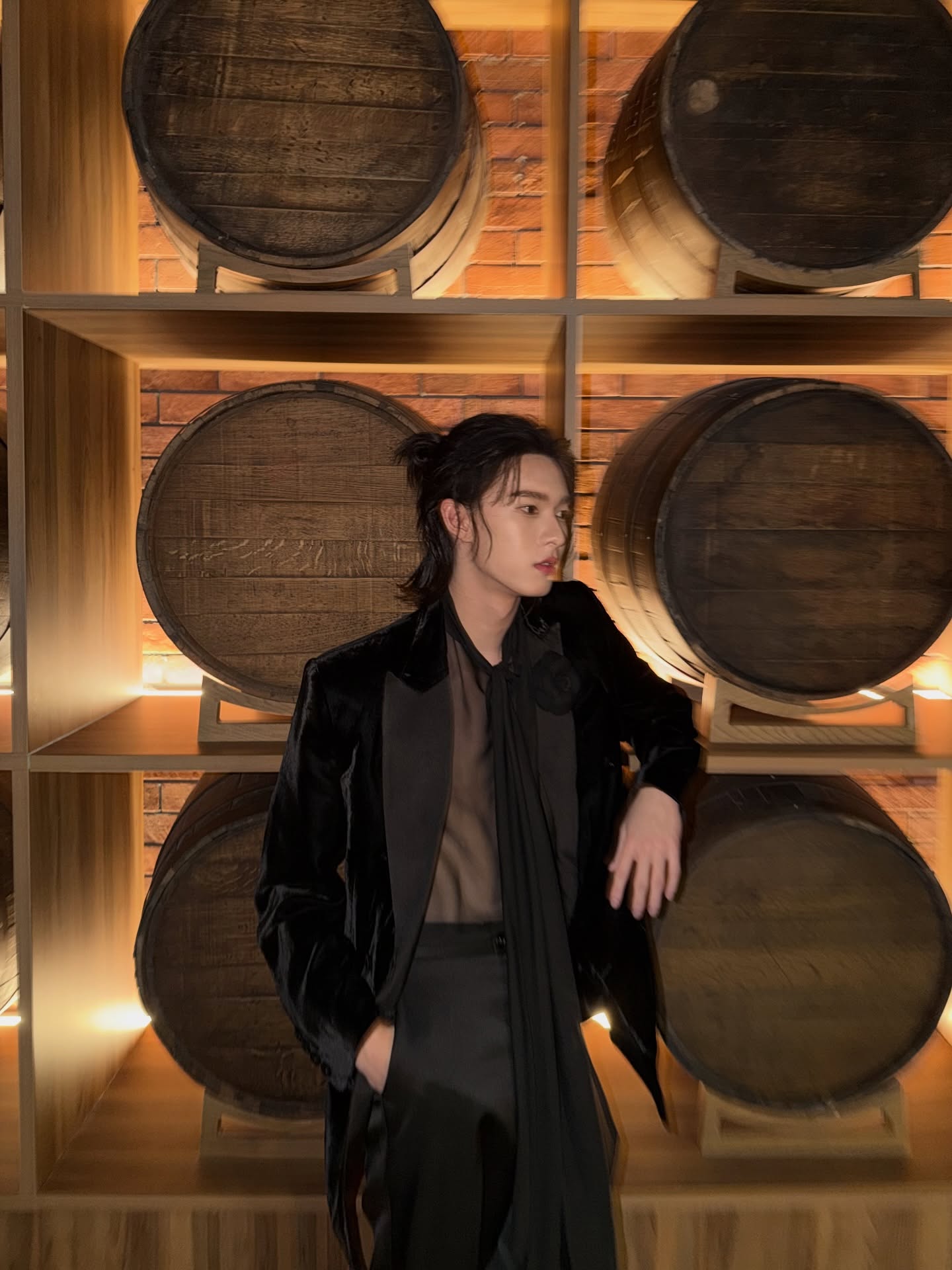 พูห์ - กฤติน กิจจารุวรรณกุล