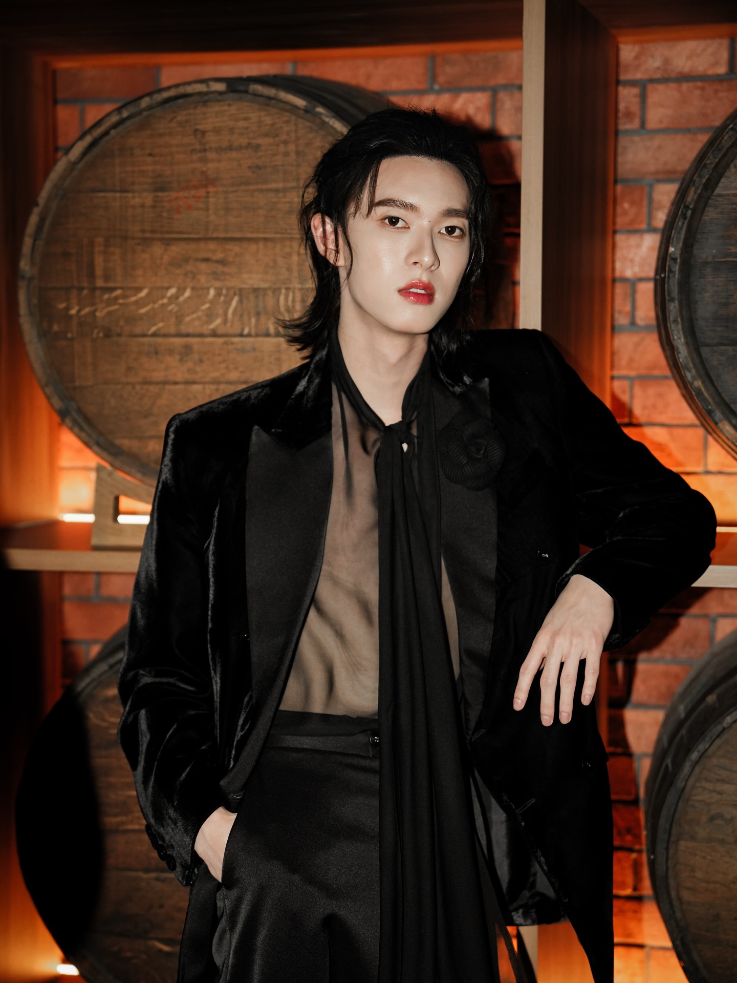 พูห์ - กฤติน กิจจารุวรรณกุล