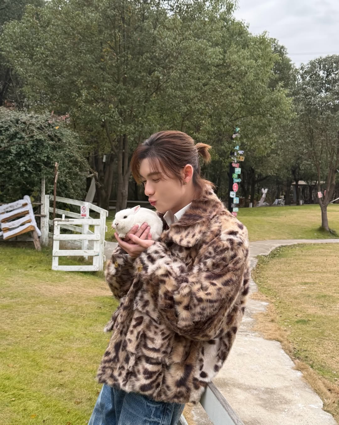 พูห์ - กฤติน กิจจารุวรรณกุล