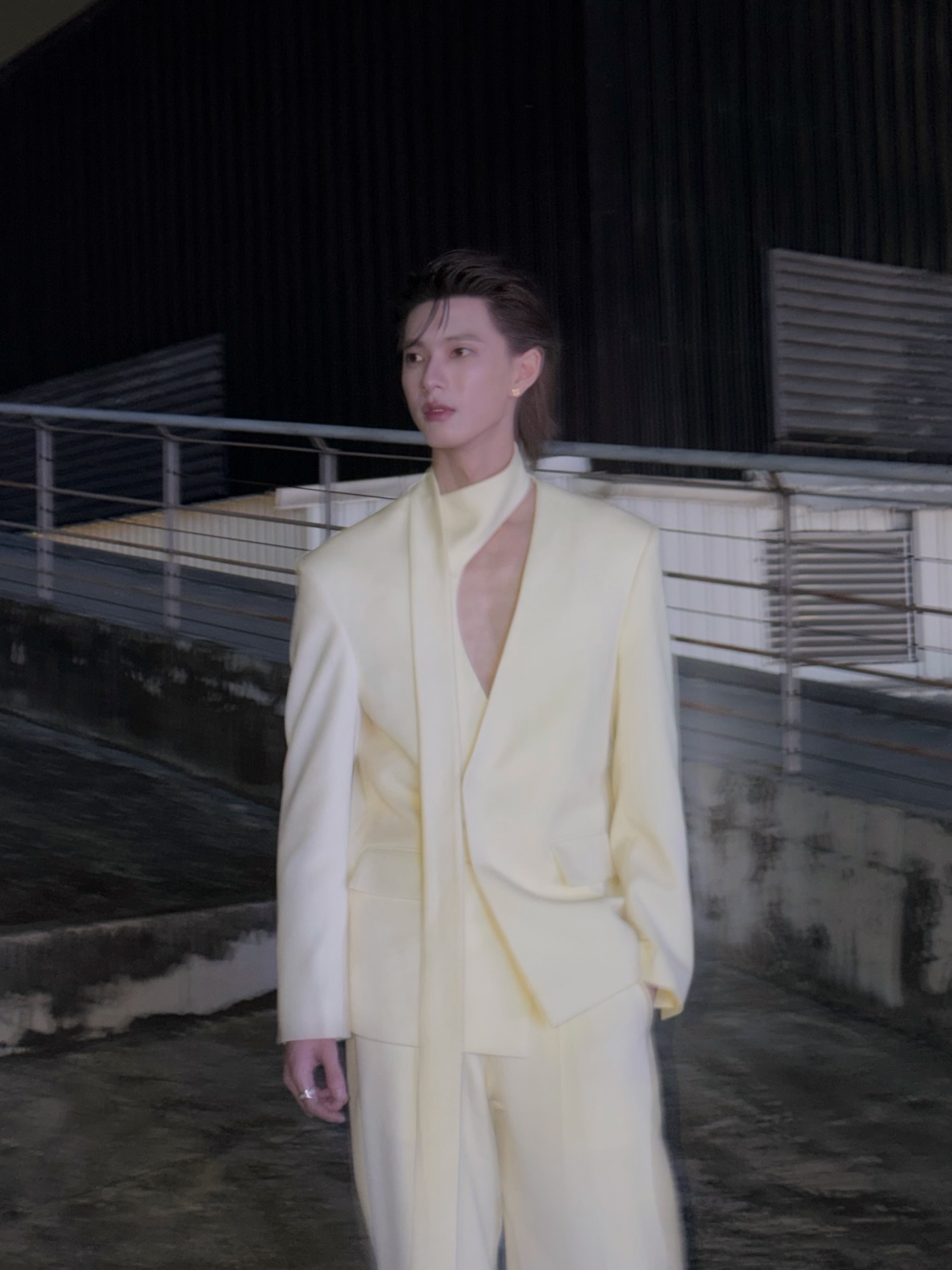 พูห์ - กฤติน กิจจารุวรรณกุล