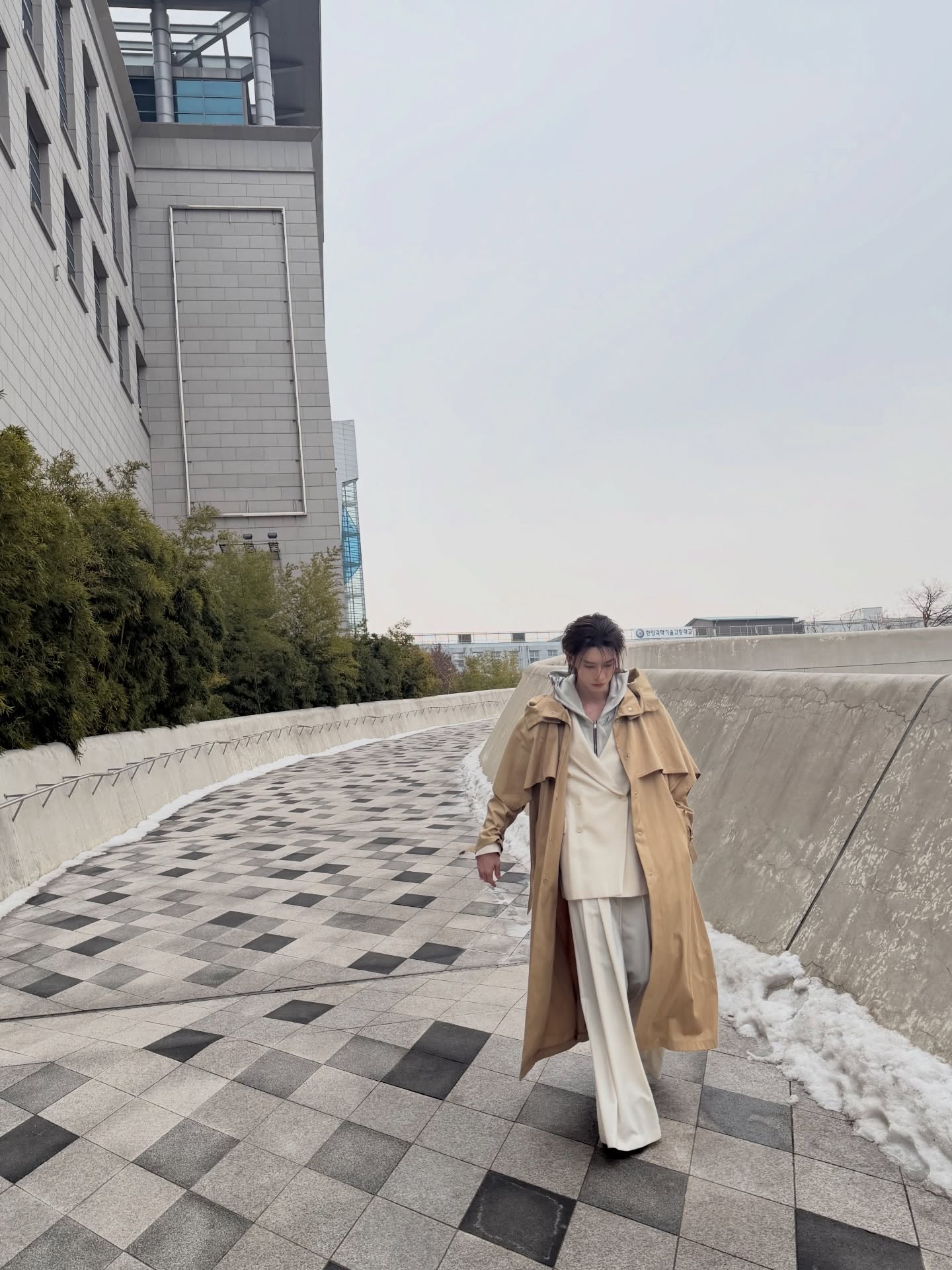 พูห์ - กฤติน กิจจารุวรรณกุล