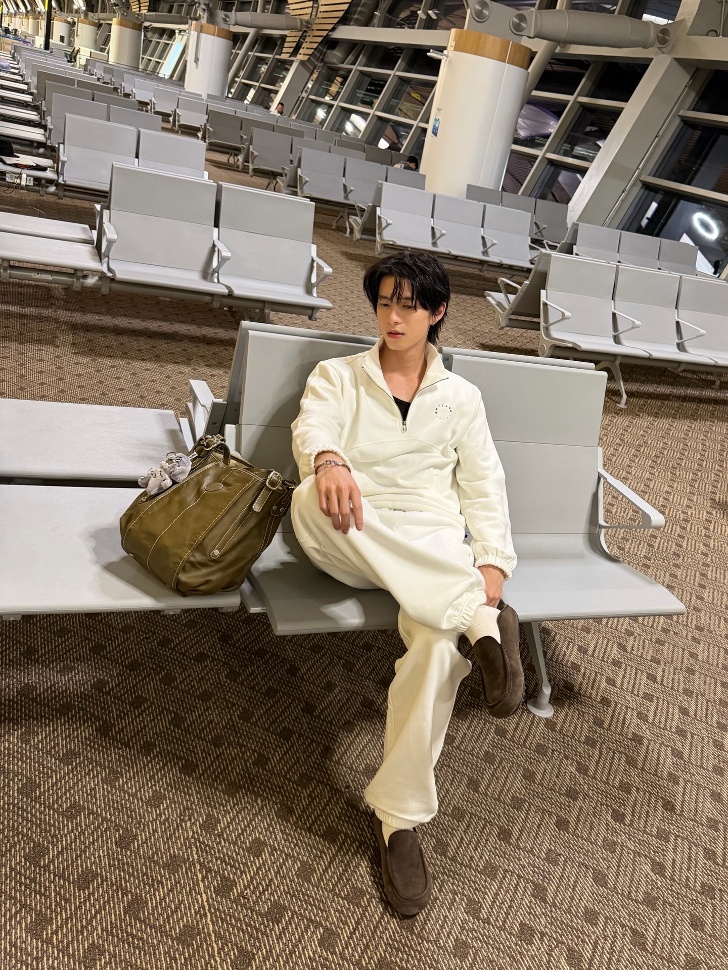 พูห์ - กฤติน กิจจารุวรรณกุล