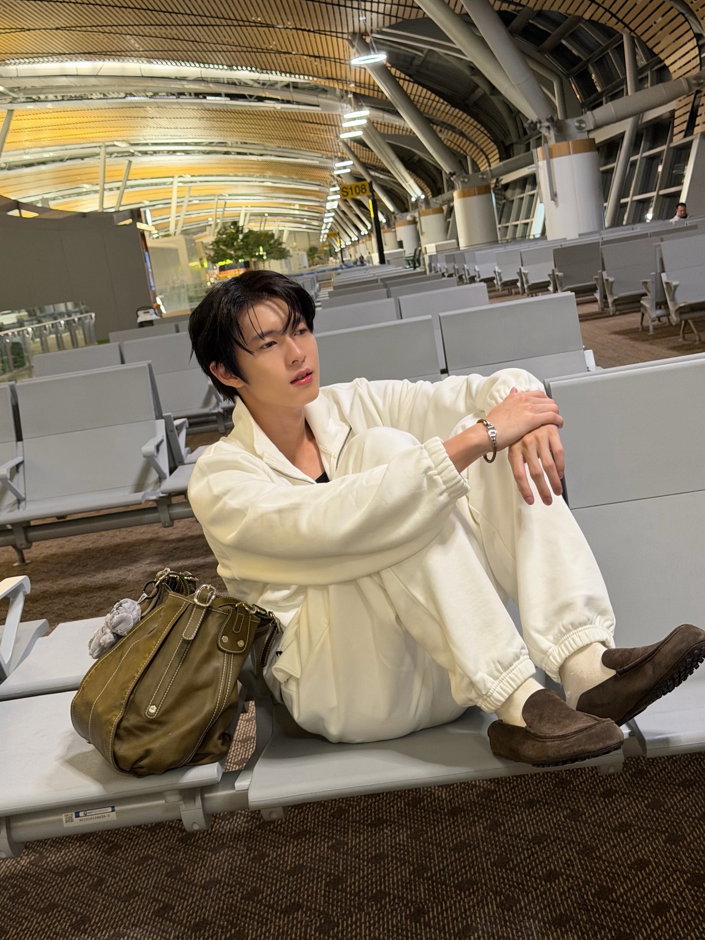 พูห์ - กฤติน กิจจารุวรรณกุล