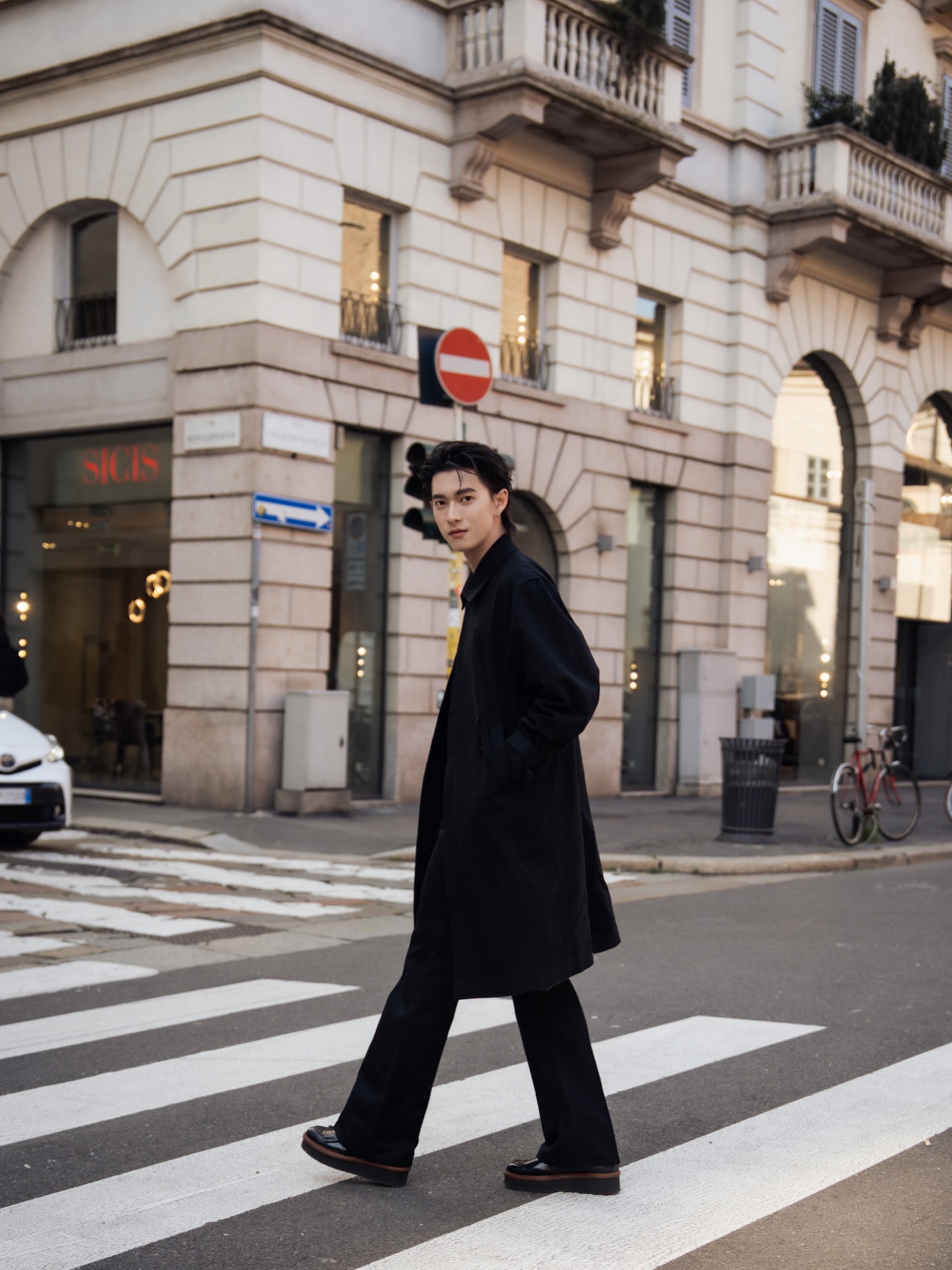 พูห์ - กฤติน กิจจารุวรรณกุล