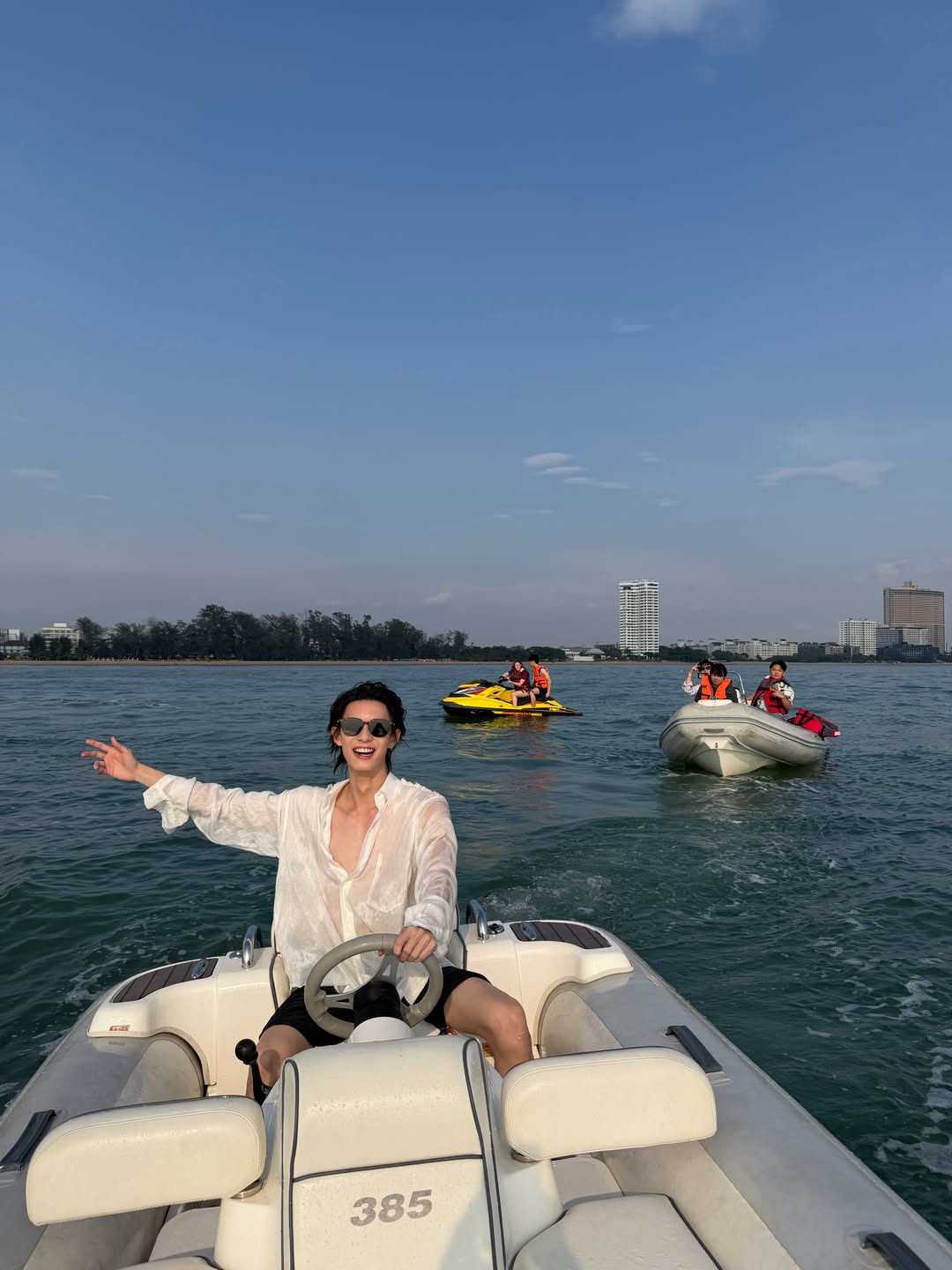 พูห์ - กฤติน กิจจารุวรรณกุล