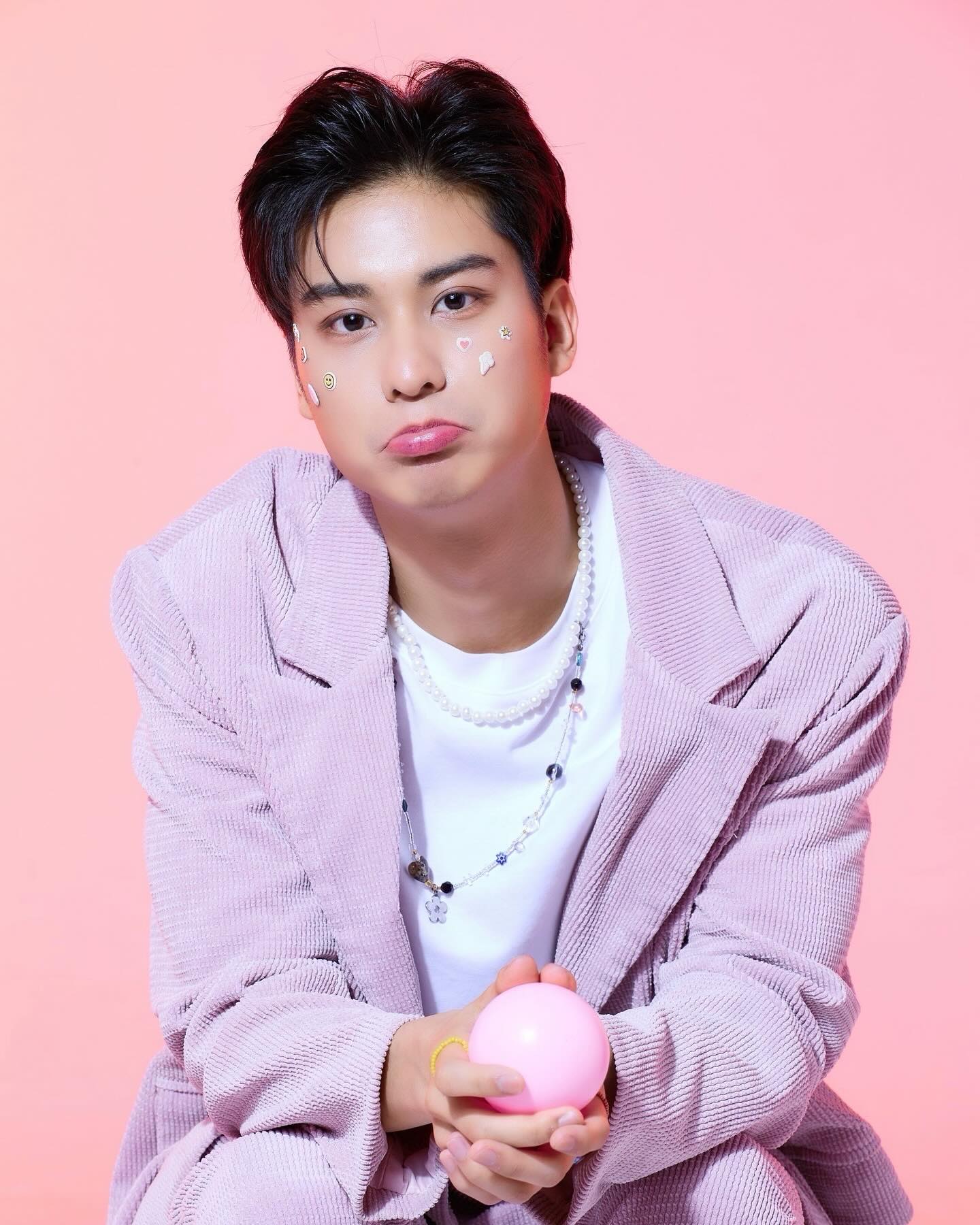 ออกัส - วชิรวิชญ์ ไพศาลกุลวงศ์