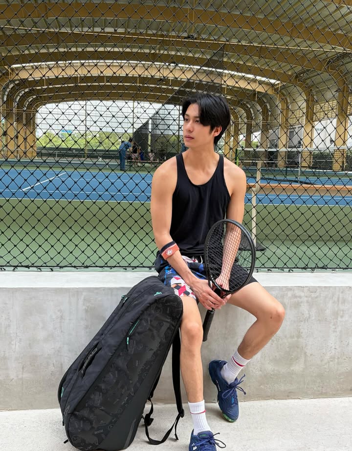 ออกัส - วชิรวิชญ์ ไพศาลกุลวงศ์