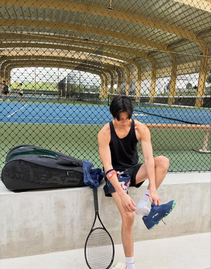 ออกัส - วชิรวิชญ์ ไพศาลกุลวงศ์