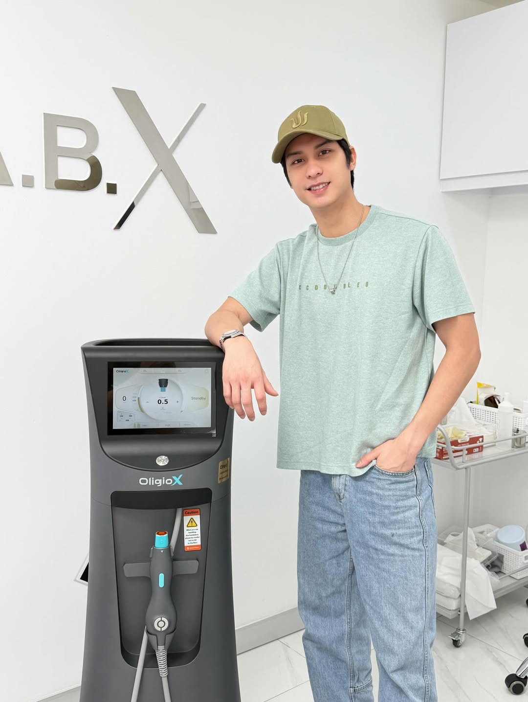 ออกัส - วชิรวิชญ์ ไพศาลกุลวงศ์