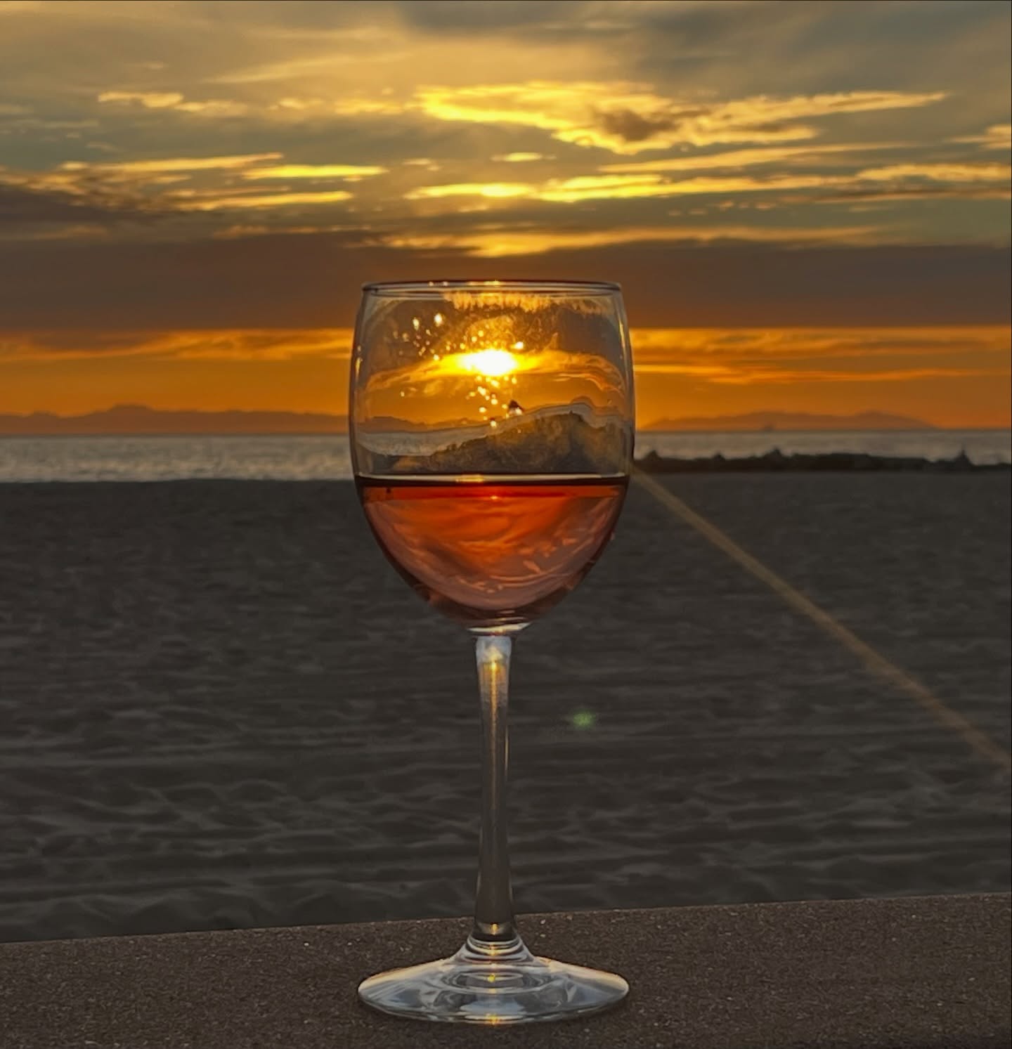 คุณ - นิชคุณ หรเวชกุล