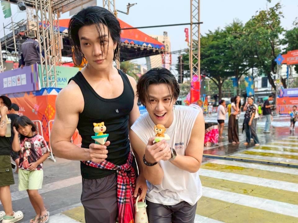 โอ๊ต - ภาสกร สารรัตนะ