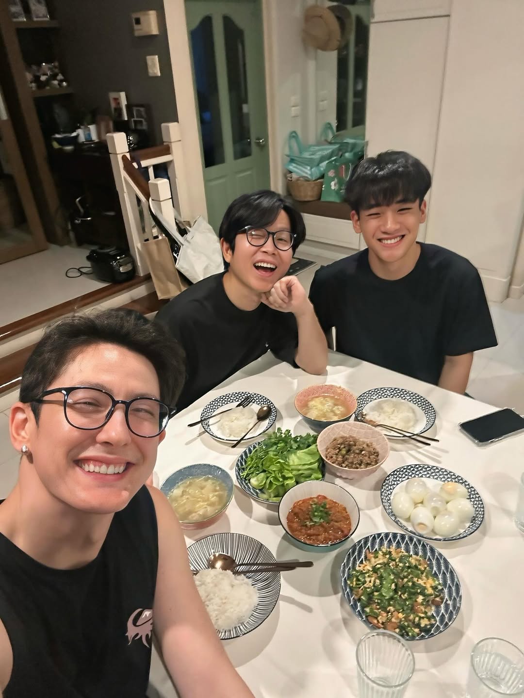 เป้ - วิศวะ กิจตันขจร