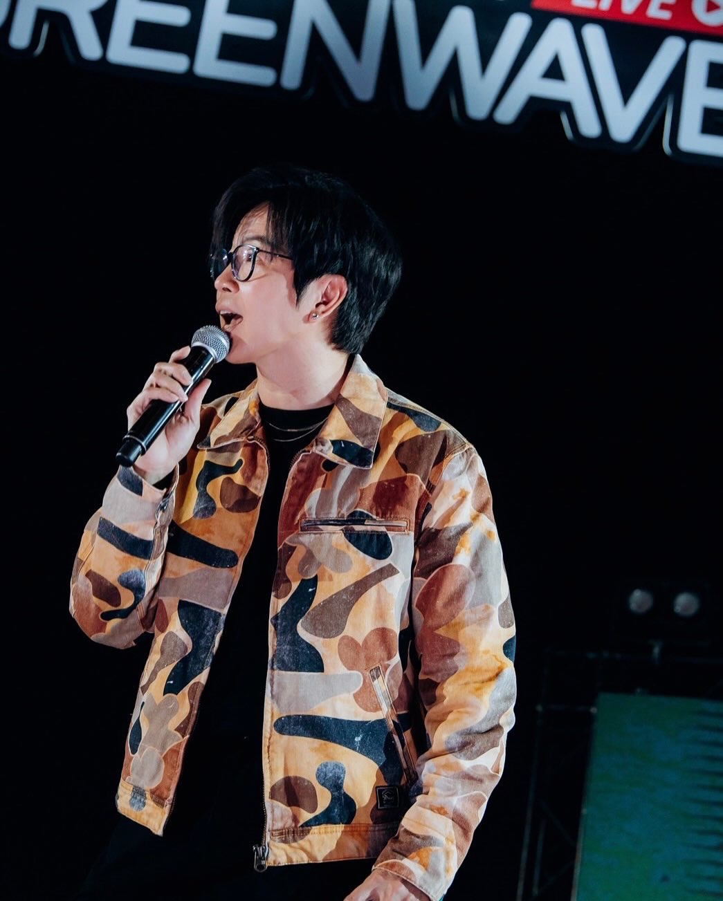 เป้ - วิศวะ กิจตันขจร