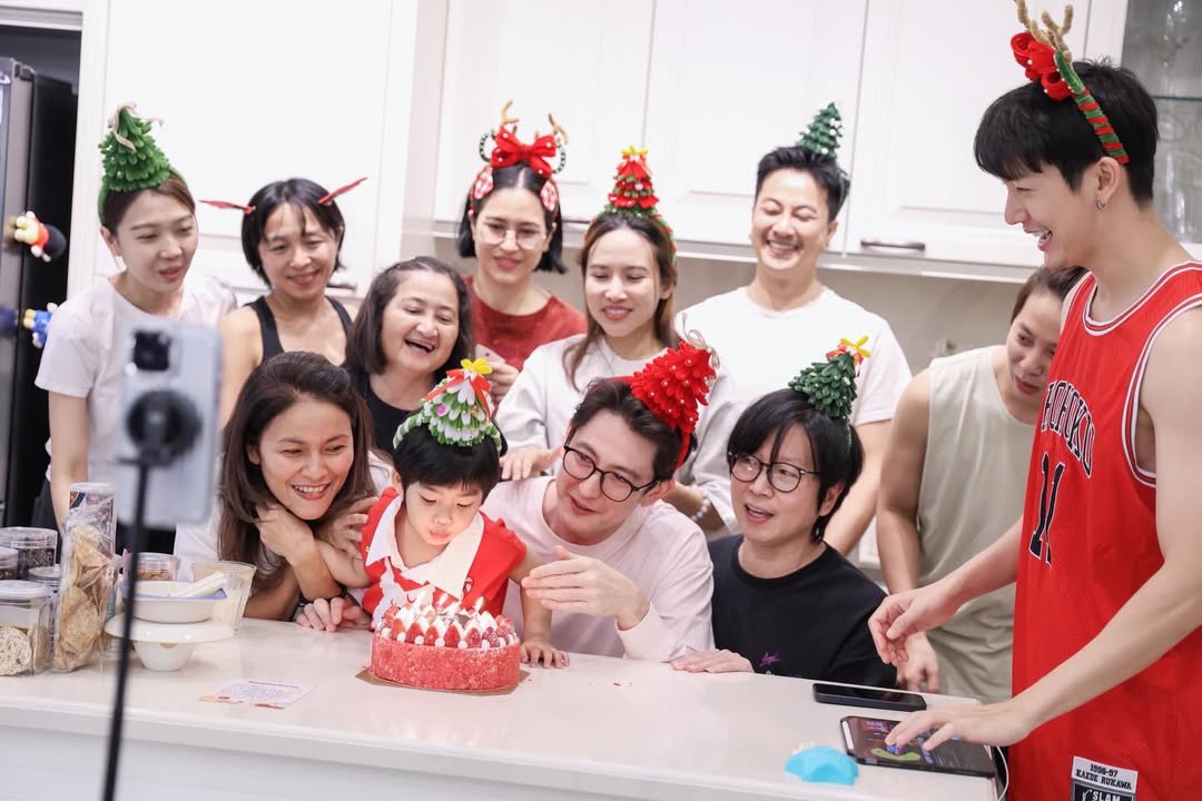 เป้ - วิศวะ กิจตันขจร