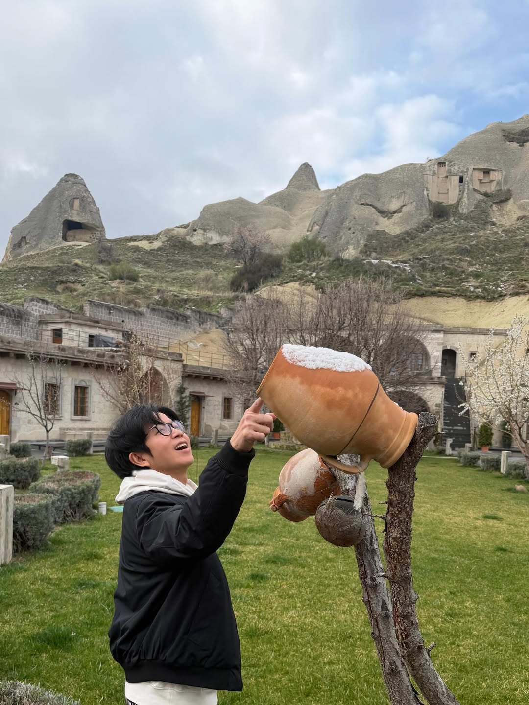 เป้ - วิศวะ กิจตันขจร