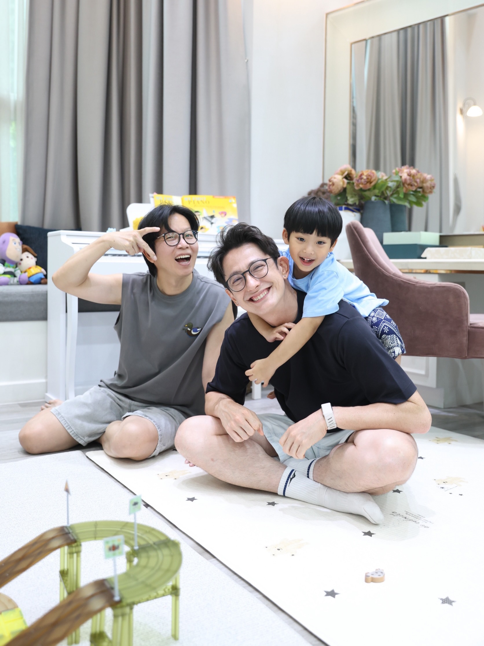 เป้ - วิศวะ กิจตันขจร