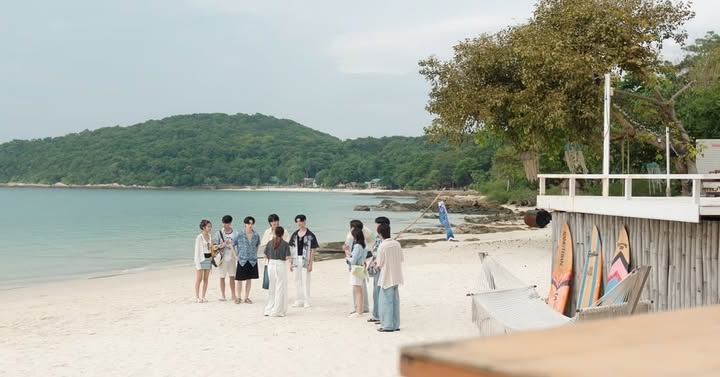 โทมัส - ธีร์ทัศน์ จึงมณีรัตน์