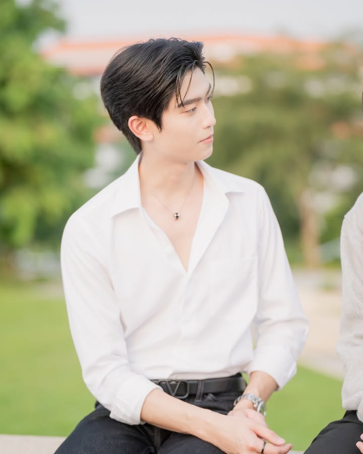 โทมัส - ธีร์ทัศน์ จึงมณีรัตน์