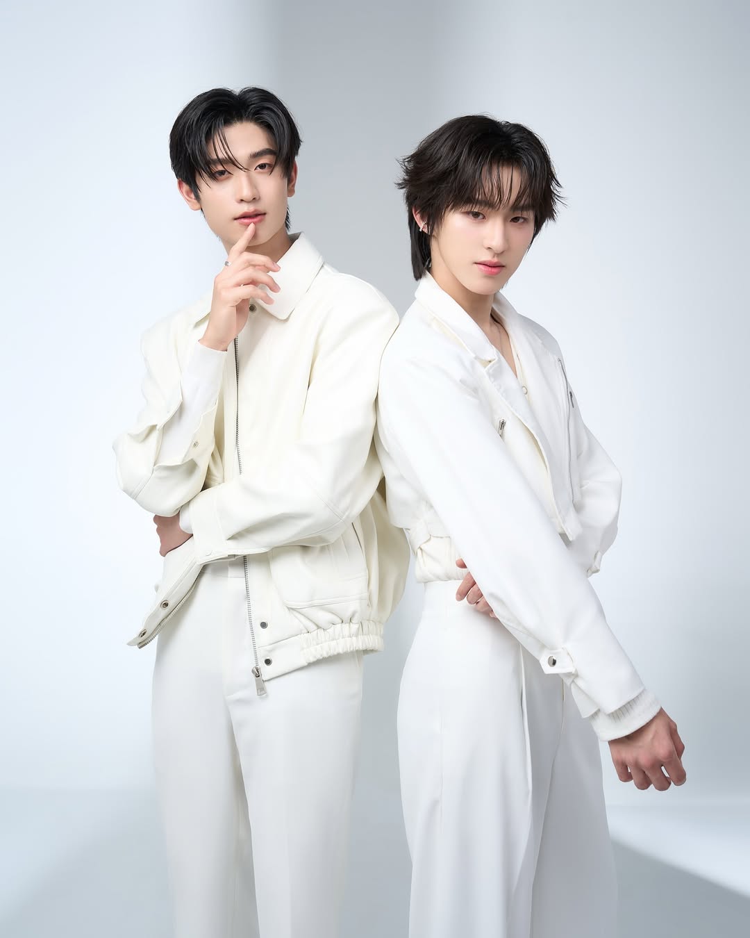 โทมัส - ธีร์ทัศน์ จึงมณีรัตน์