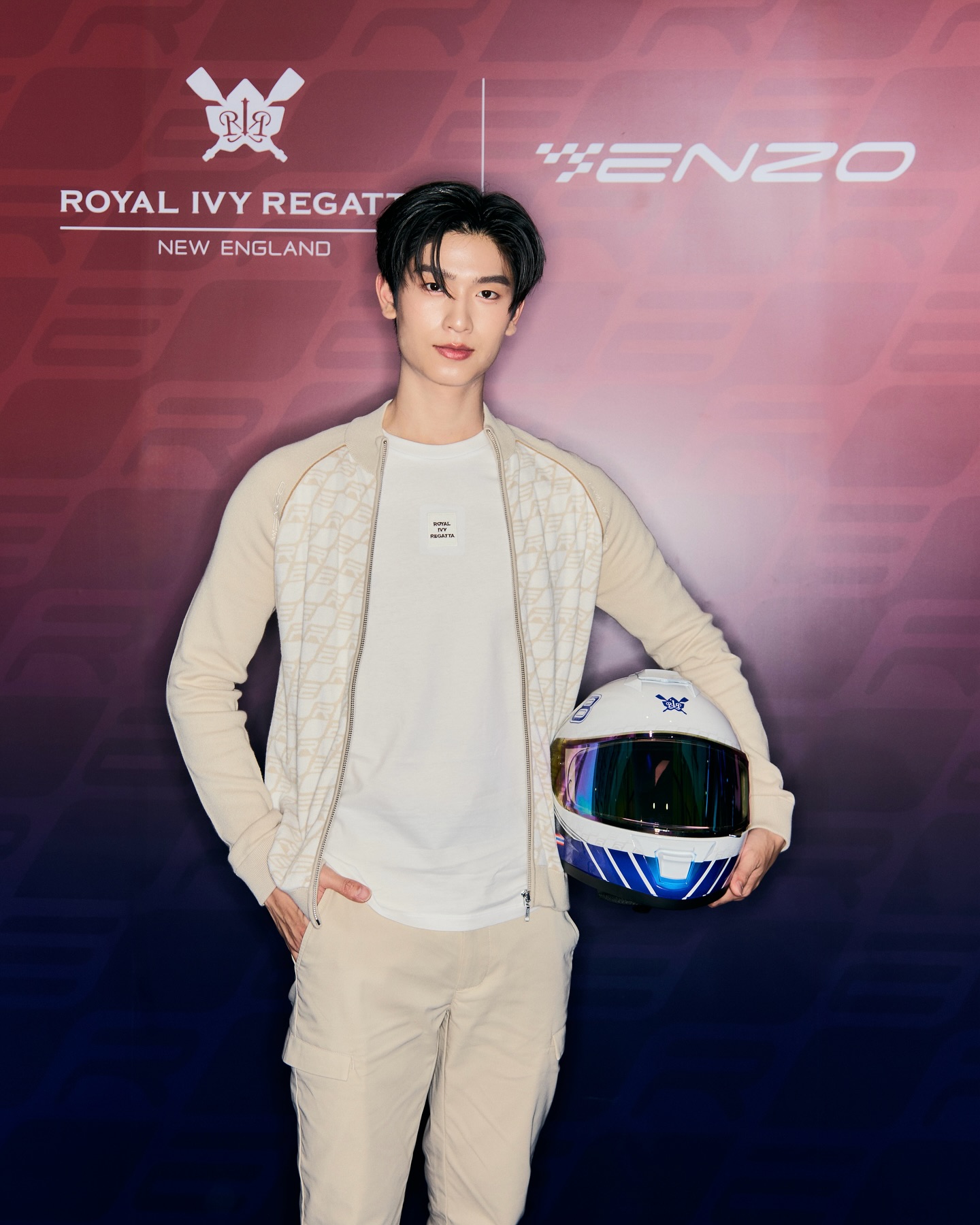 โทมัส - ธีร์ทัศน์ จึงมณีรัตน์