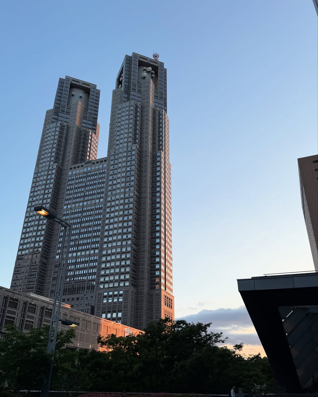 โทมัส - ธีร์ทัศน์ จึงมณีรัตน์