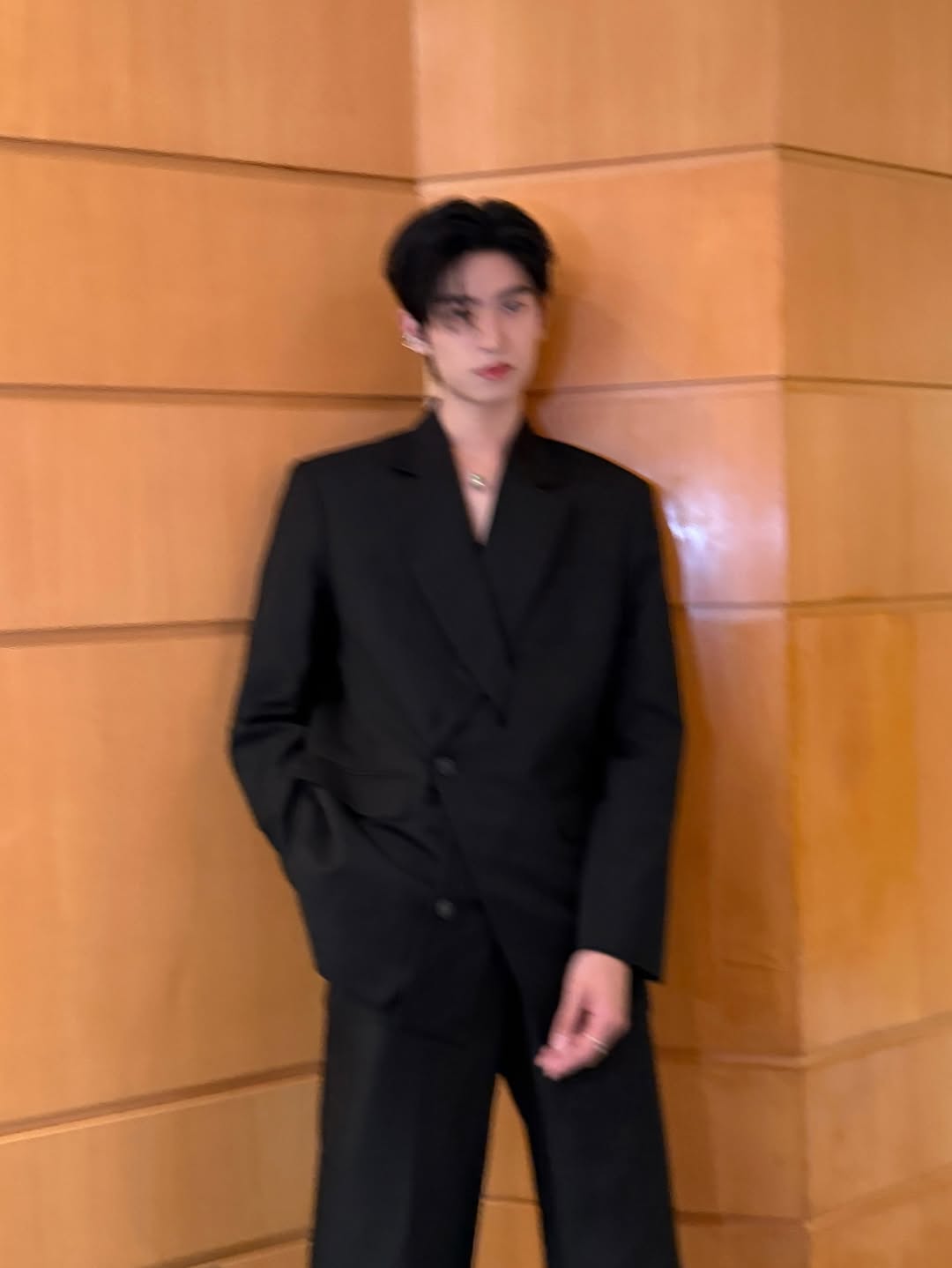 โทมัส - ธีร์ทัศน์ จึงมณีรัตน์