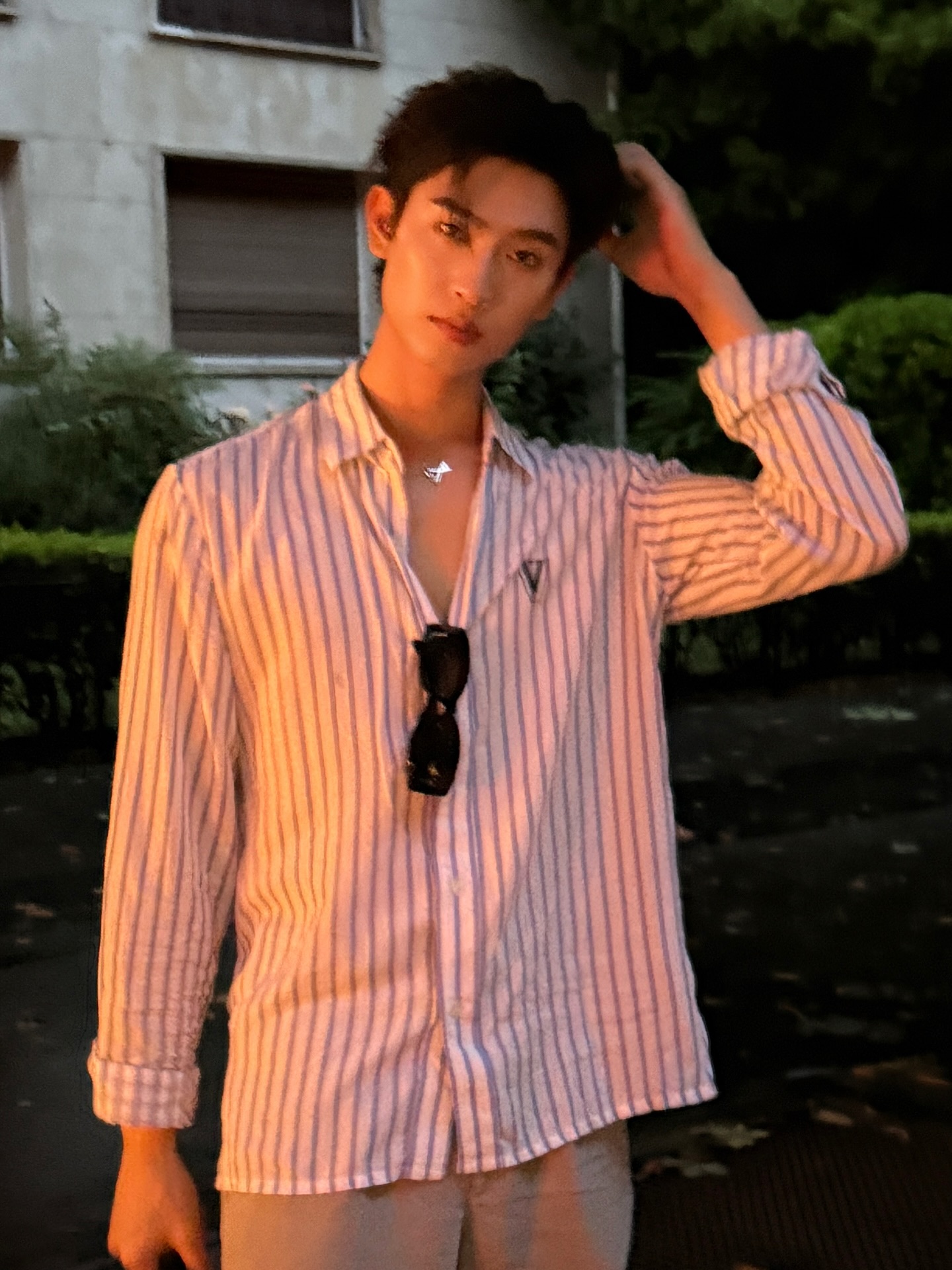 โทมัส - ธีร์ทัศน์ จึงมณีรัตน์