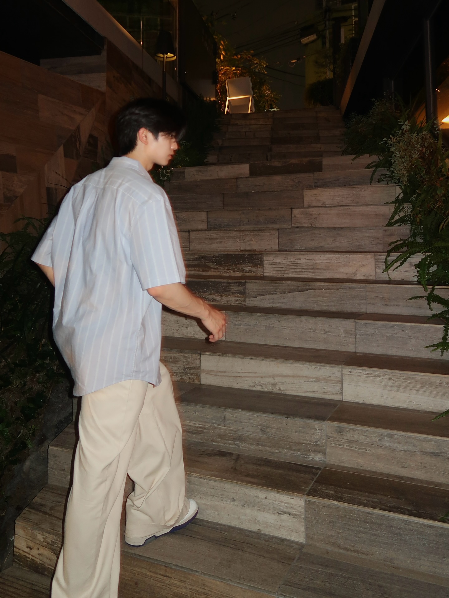โทมัส - ธีร์ทัศน์ จึงมณีรัตน์
