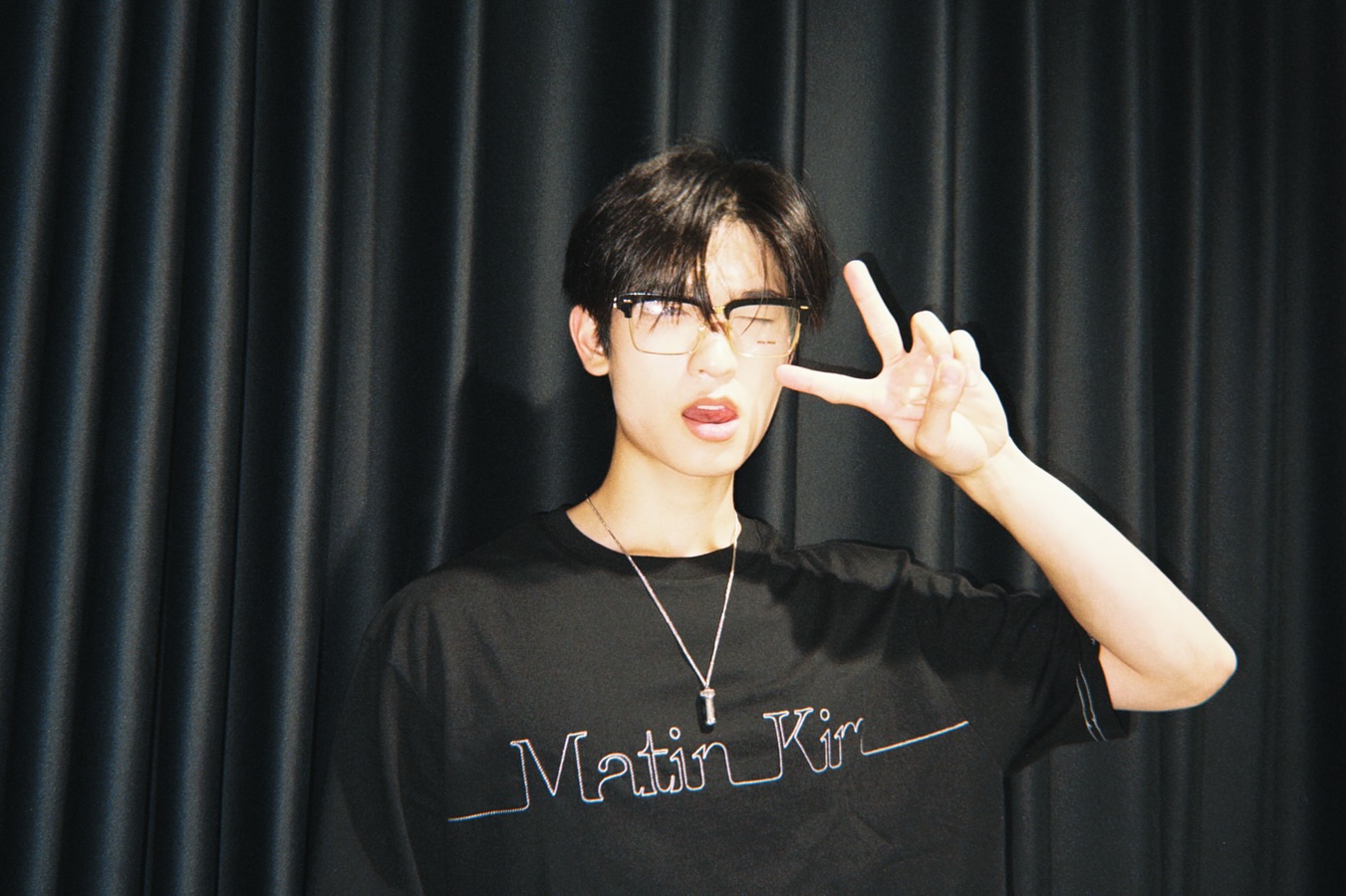 โทมัส - ธีร์ทัศน์ จึงมณีรัตน์