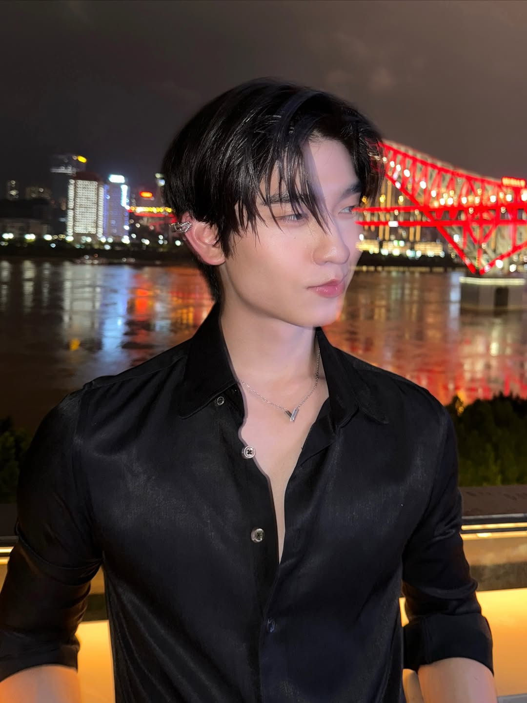 โทมัส - ธีร์ทัศน์ จึงมณีรัตน์
