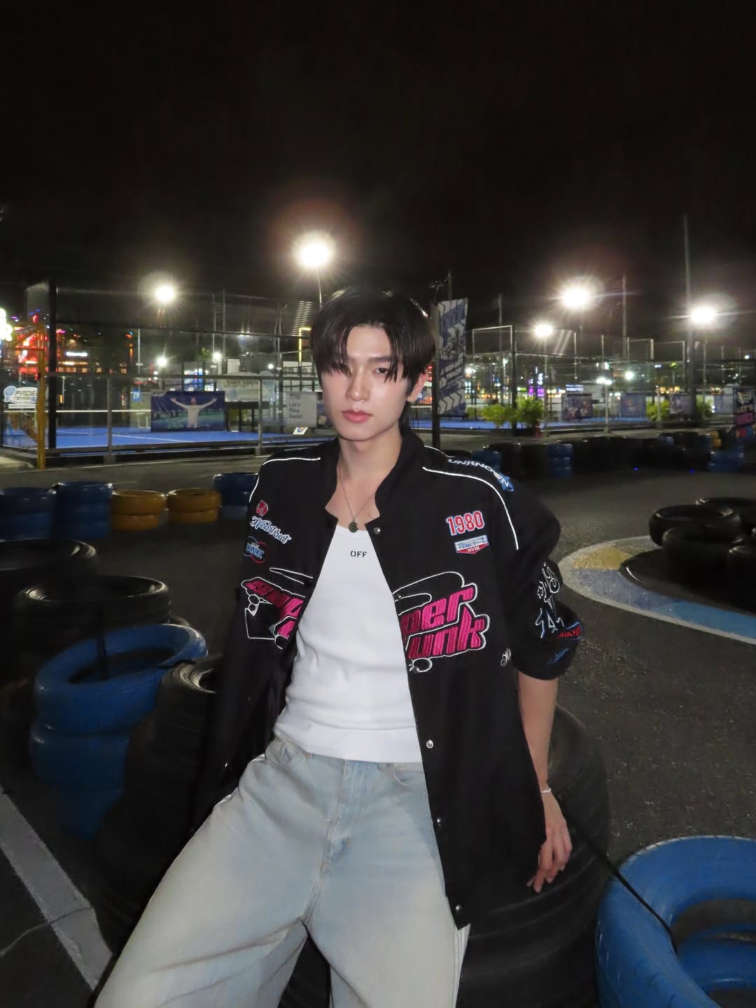 โทมัส - ธีร์ทัศน์ จึงมณีรัตน์