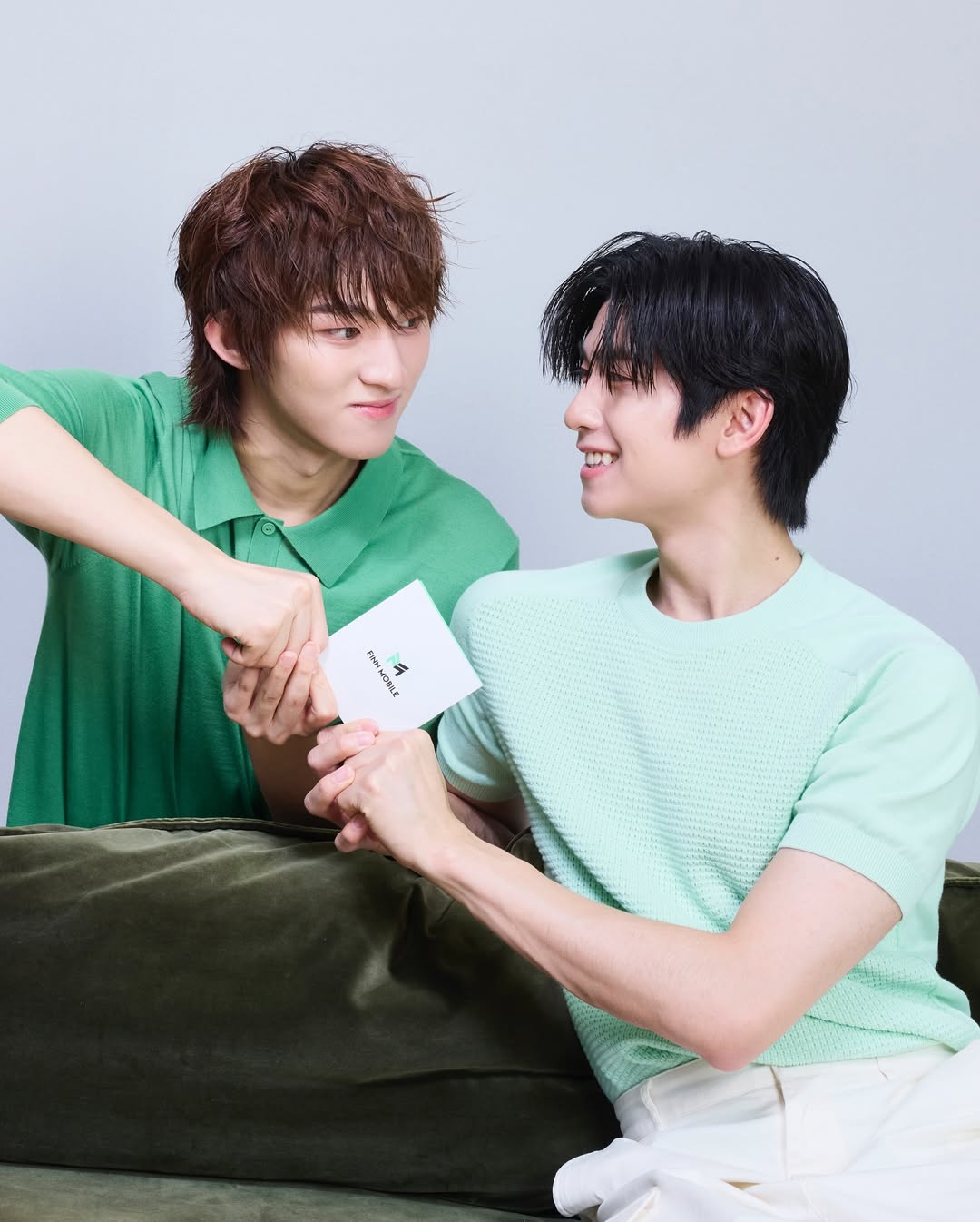 โทมัส - ธีร์ทัศน์ จึงมณีรัตน์