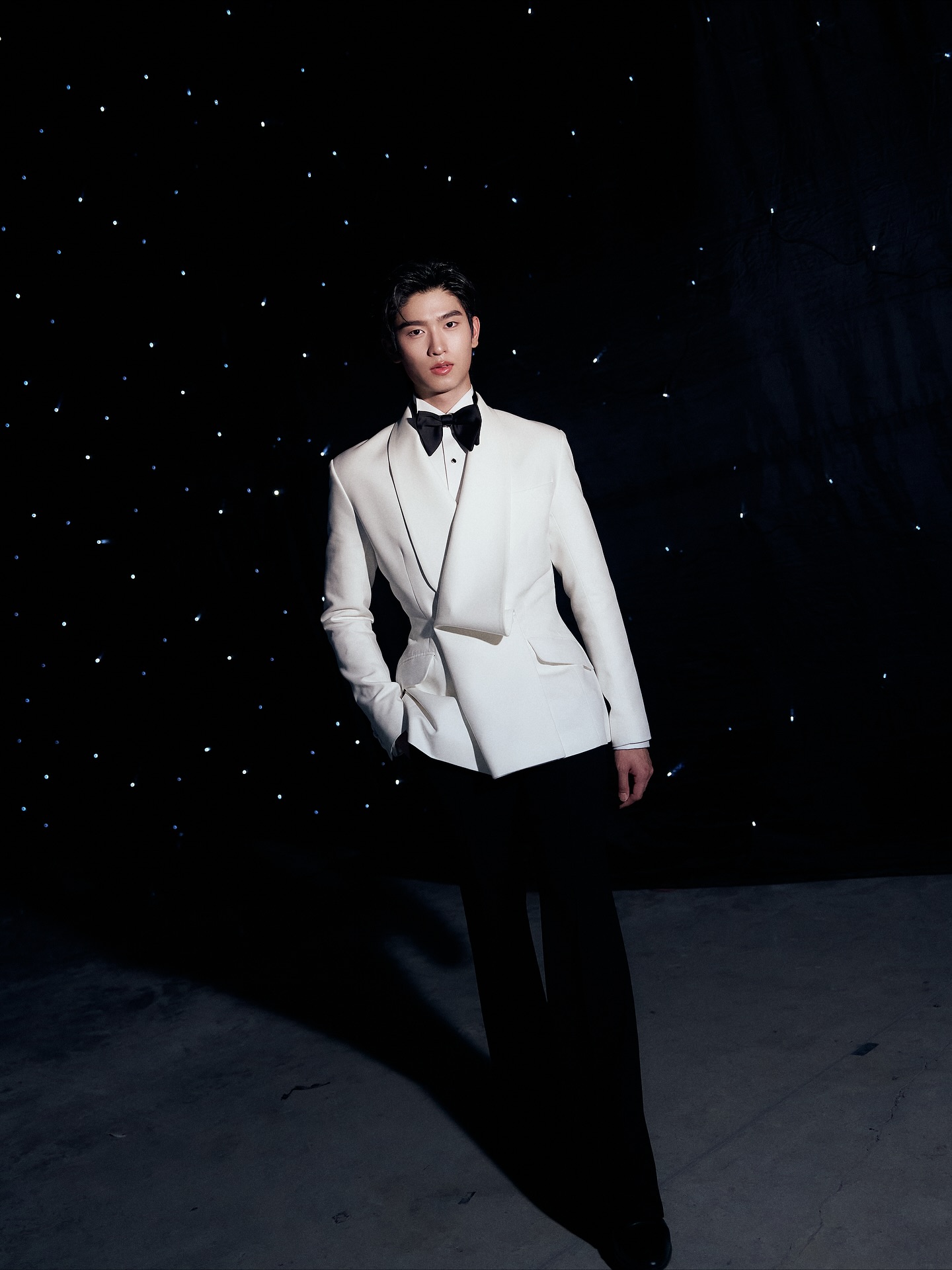 โทมัส - ธีร์ทัศน์ จึงมณีรัตน์