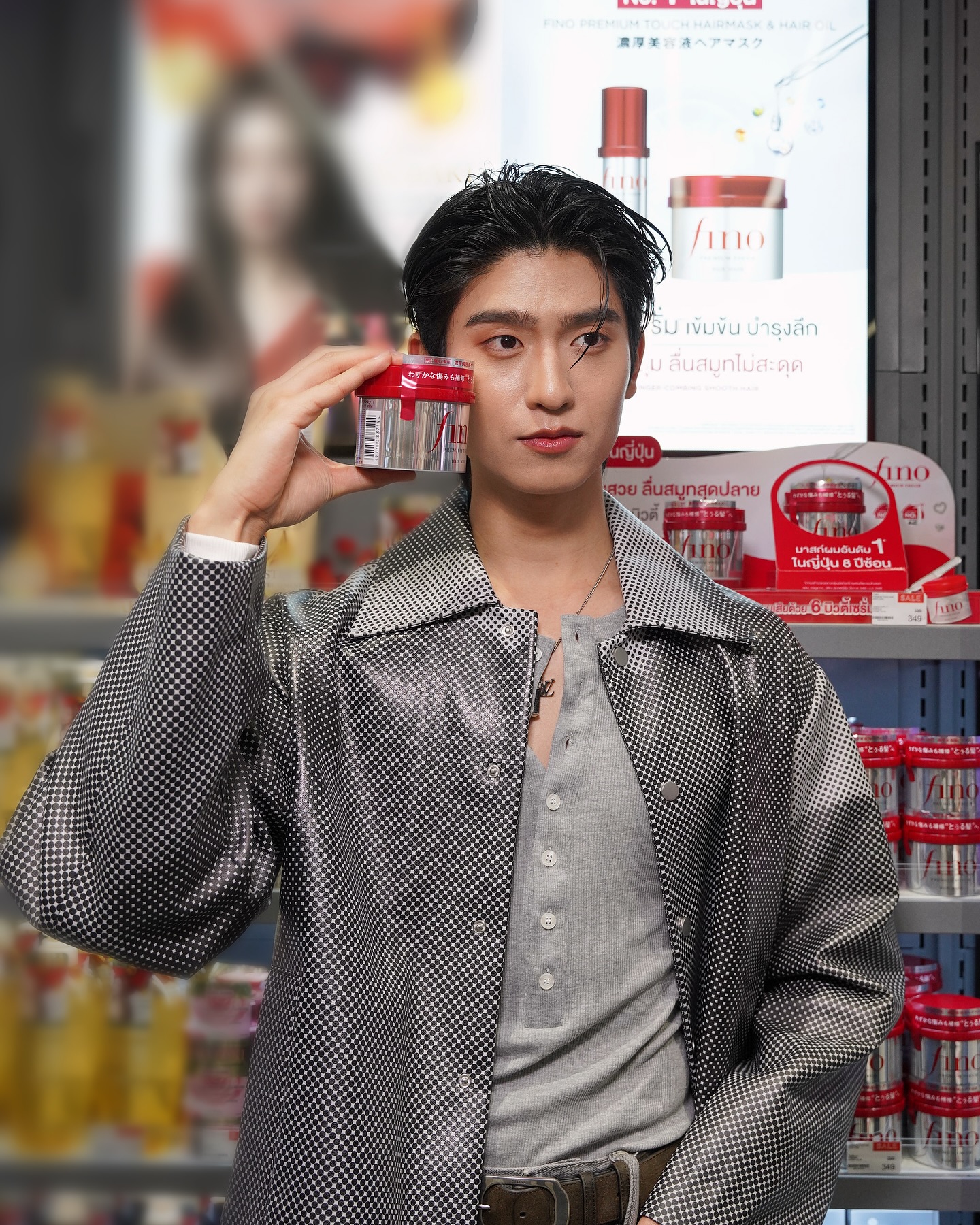 โทมัส - ธีร์ทัศน์ จึงมณีรัตน์