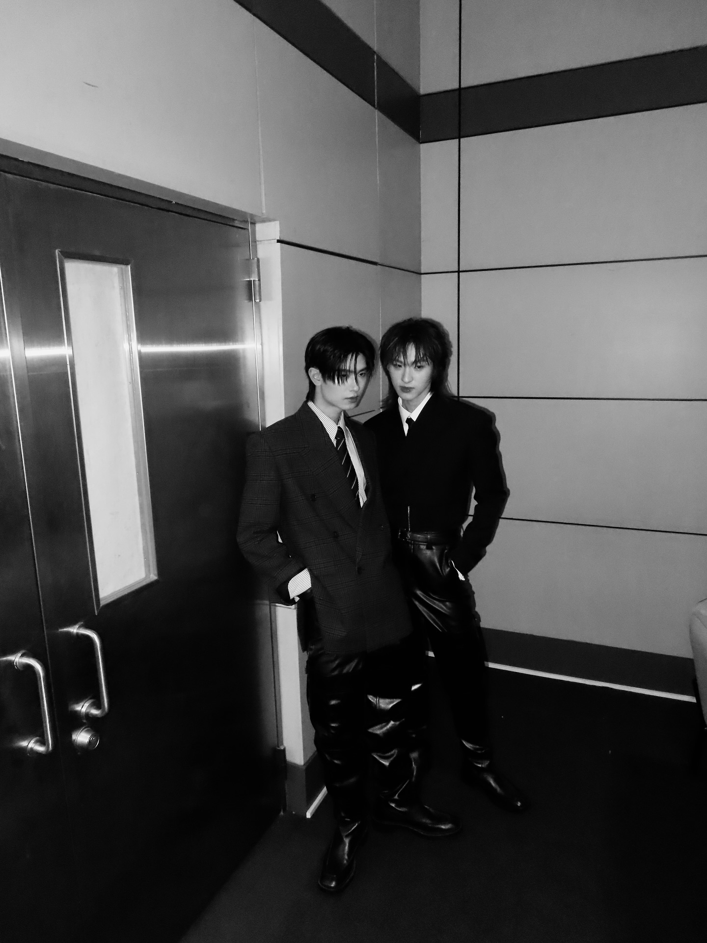 โทมัส - ธีร์ทัศน์ จึงมณีรัตน์