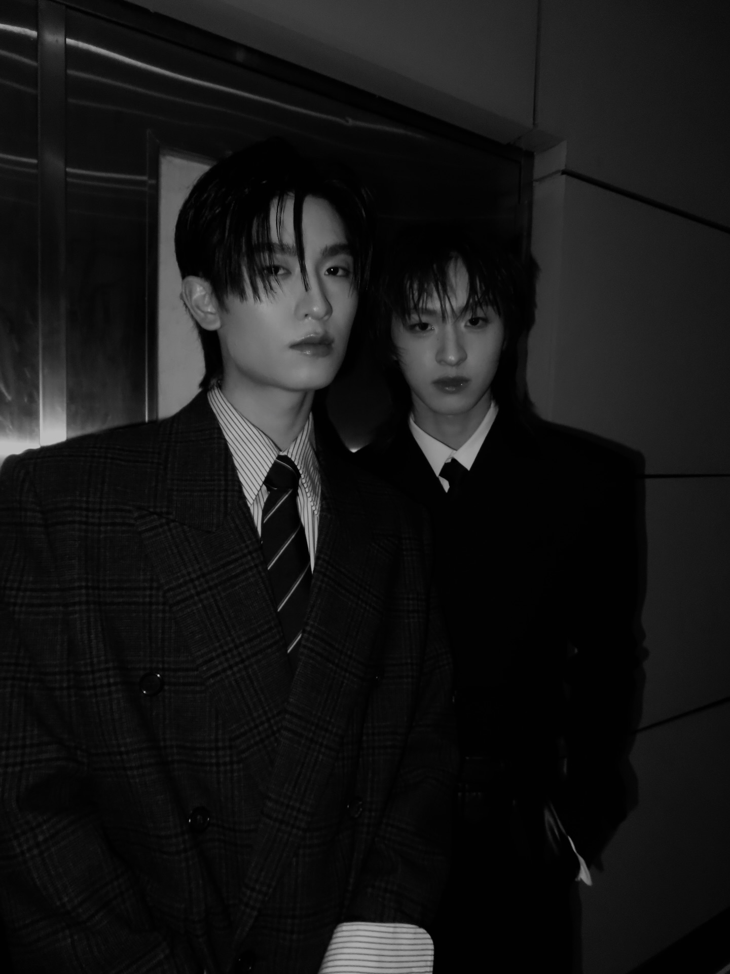 โทมัส - ธีร์ทัศน์ จึงมณีรัตน์