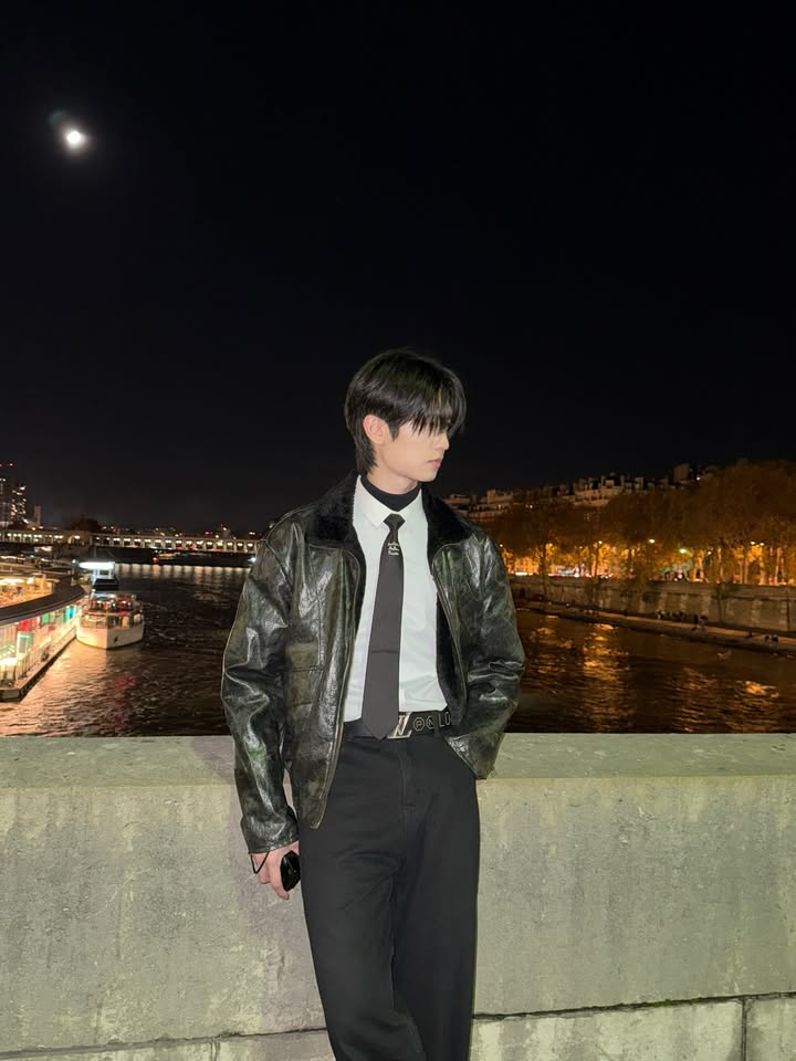 โทมัส - ธีร์ทัศน์ จึงมณีรัตน์