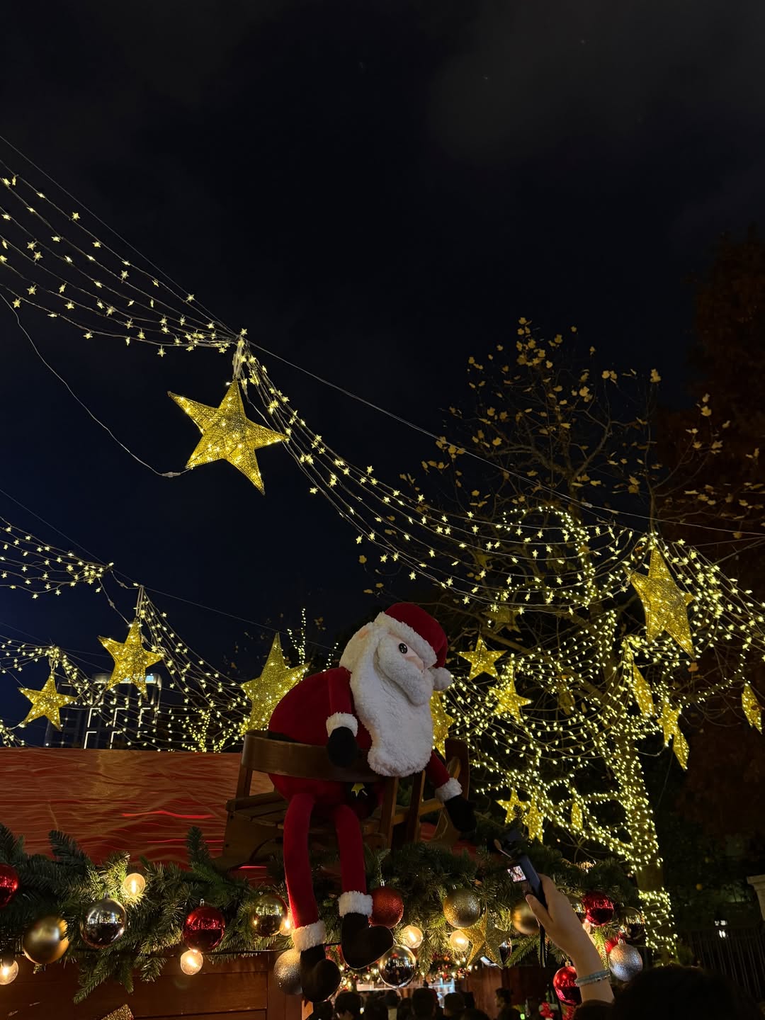 โทมัส - ธีร์ทัศน์ จึงมณีรัตน์