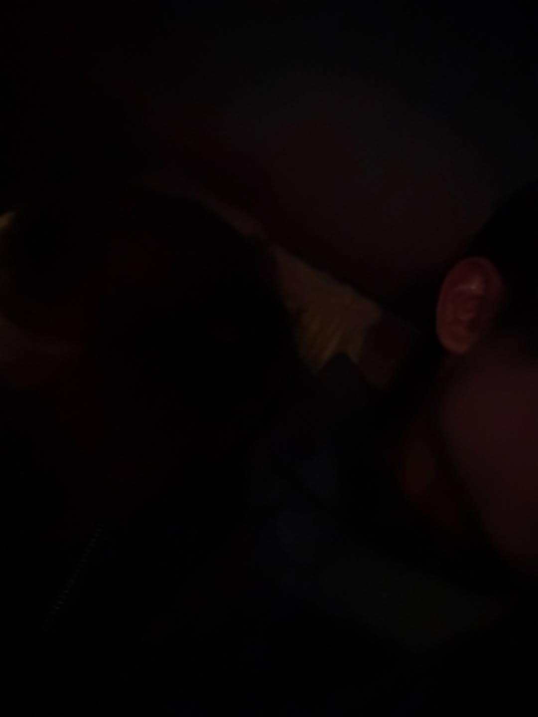 โทมัส - ธีร์ทัศน์ จึงมณีรัตน์