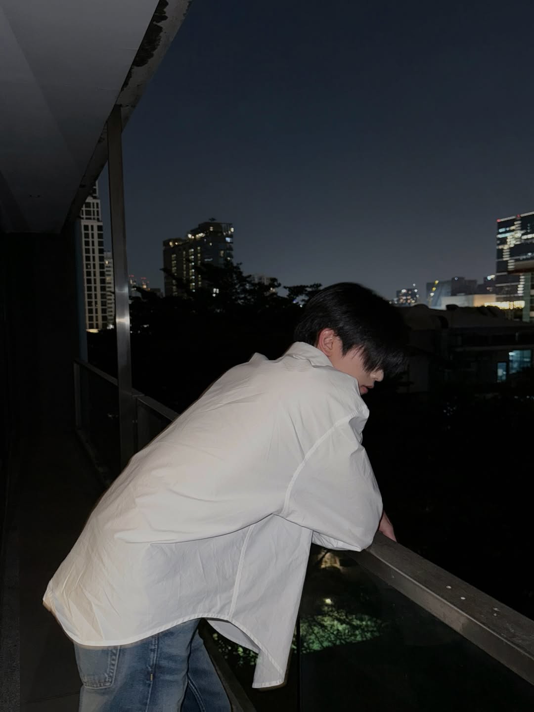 โทมัส - ธีร์ทัศน์ จึงมณีรัตน์