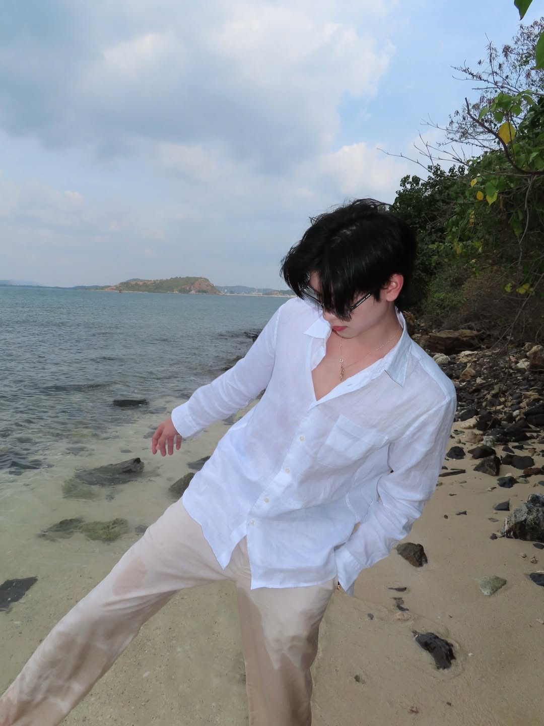 โทมัส - ธีร์ทัศน์ จึงมณีรัตน์