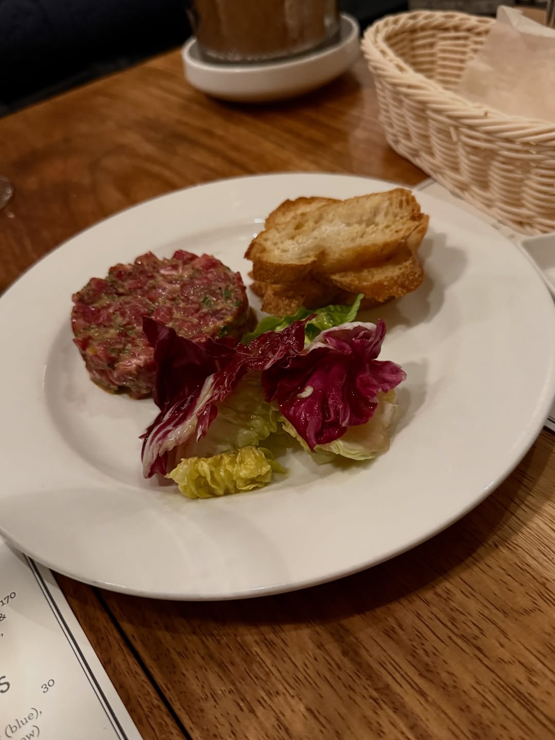 โทมัส - ธีร์ทัศน์ จึงมณีรัตน์