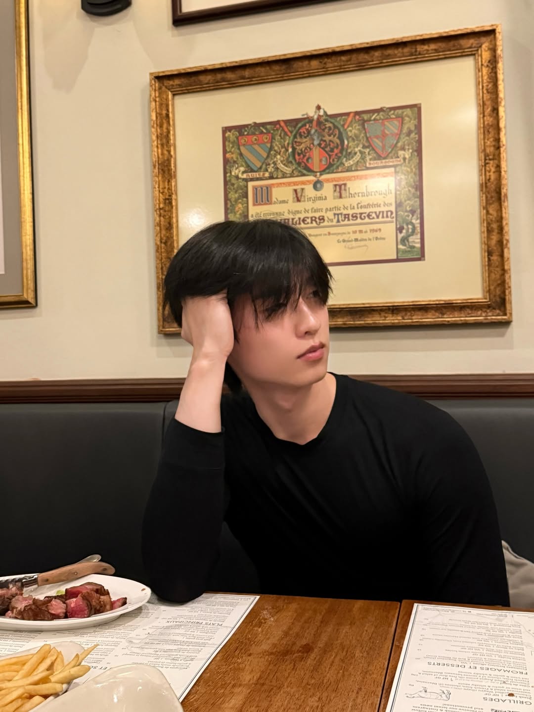 โทมัส - ธีร์ทัศน์ จึงมณีรัตน์